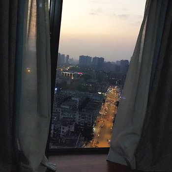 成都菱角的花蕊普通公寓酒店提供图片