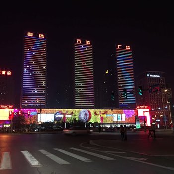 沈阳金轩短租公寓(奥体万达店)
