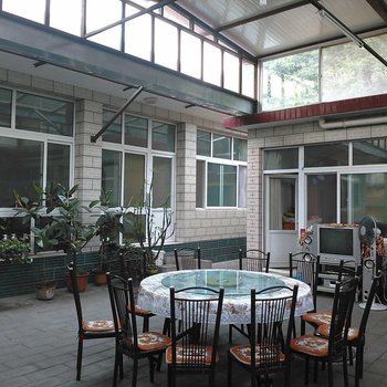 北京莲花池芳婧顺发农家院