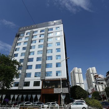北流臻宝仕酒店