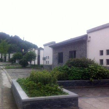 崇州胡四客栈