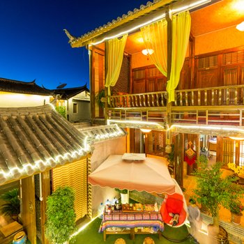 丽江古城风花雪月客栈时光店