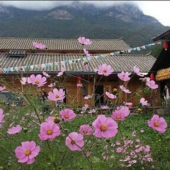 丽江泸沽湖湖畔人家客栈酒店提供图片