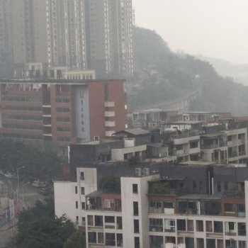 重庆乐途精品民宿(鸳鸯路分店)酒店提供图片