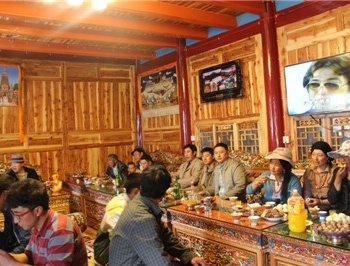 松潘昌吉美朵隆酒店酒店提供图片