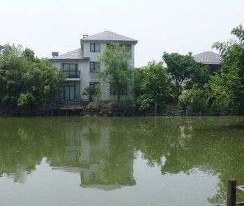 蓝派别墅派对轰趴馆(上海九州大唐花园店)