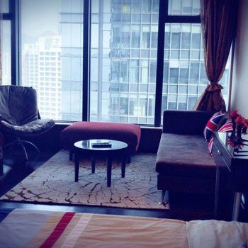 重庆小月的情宿公寓(南滨路黄葛渡立交分店)酒店提供图片