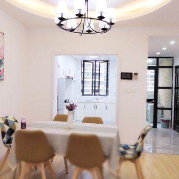 上海上海热情好客的房东普通公寓(法华镇路店)酒店提供图片