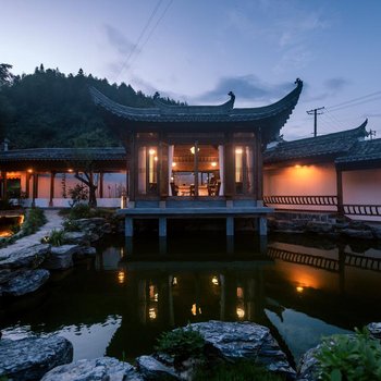 黄山隐溪逸舍民宿