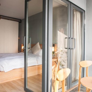 重庆的米空间酒店(观音桥北滨路鎏嘉码头店)酒店提供图片