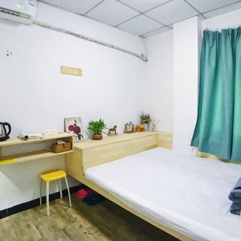 厦门老街青年旅舍厦门大学中山路轮渡店客栈