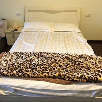 重庆重庆邓云路普通公寓(石油路口店)酒店提供图片