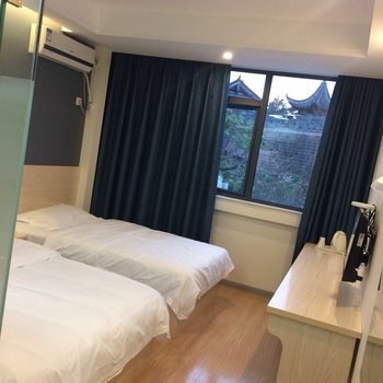 骏怡连锁酒店(歙县徽州古城店)