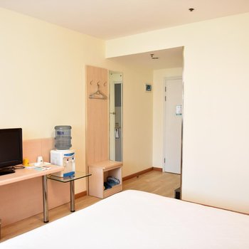 驿家365连锁酒店(石家庄体育大街地震局店)酒店提供图片