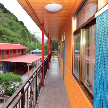 北京捧河湾向佛山农家院