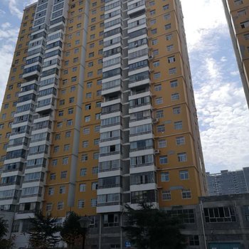 华人易居民宿(利川东城店)