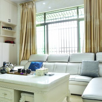 汕尾童衍斌公寓(2号店)酒店提供图片