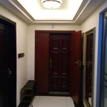 深圳韩女士特色民宿(环梅路分店)
