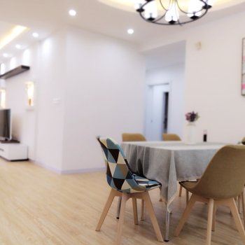 上海上海热情好客的房东普通公寓(法华镇路店)酒店提供图片