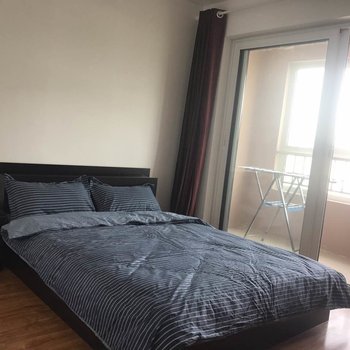 青岛一个嘴巴子普通公寓酒店提供图片