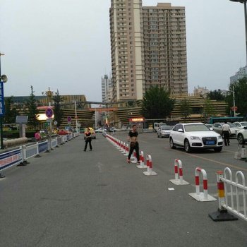 丹东火车站温馨便捷房9910特色民宿(六纬路分店)酒店提供图片