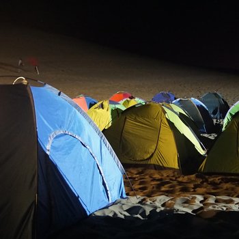敦煌鸣沙山国际沙漠露营基地酒店提供图片