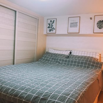 成都小花和西漫公寓(犀安路分店)
