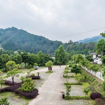 婺源红莲鱼庄客栈酒店提供图片