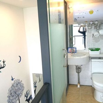 成都成都淡淡的咖啡复式(杉板桥路十里店路口店)酒店提供图片