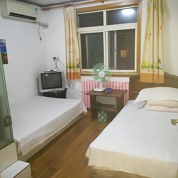 青岛木林春旅馆