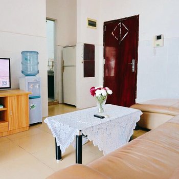 深圳恩宠之家特色民宿(大和路分店)酒店提供图片