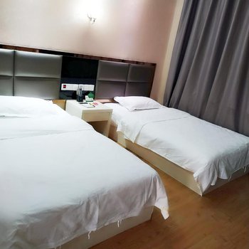 巧家湖滨酒店