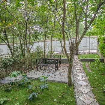 成都路客谷地公社复式酒店提供图片