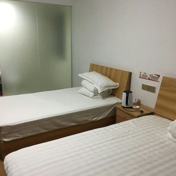 象山新桥牧谨客栈