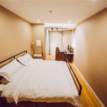 西安沐·电竞精选酒店(西长安街大学城店)酒店提供图片