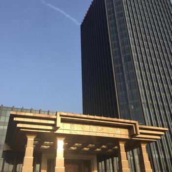 山东新泰荣峰国际饭店用户上传图片