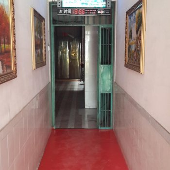 新街宾馆(西安鱼化寨店)