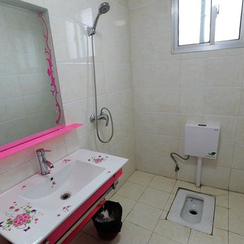 张家界一草一木客栈酒店提供图片