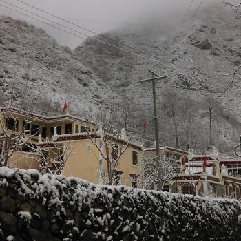 阿坝理县苹果旅舍酒店提供图片