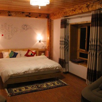 香格里拉爱慕唯色客栈酒店提供图片
