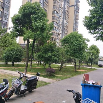 武汉馨时尚公寓