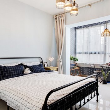 西安chary公寓(张家堡广场-凤城九路口分店)酒店提供图片