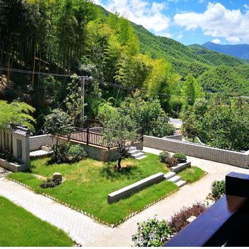春宿山野人文旅拍度假星宿(安吉龙王山漂流店)