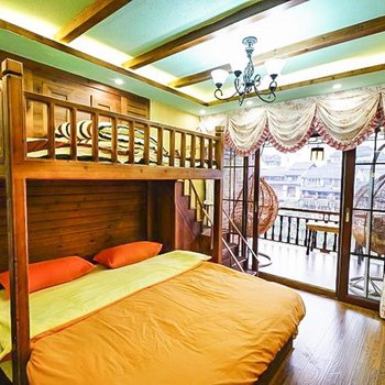 凤凰兄弟人家吊脚楼客栈(旗舰店)酒店提供图片