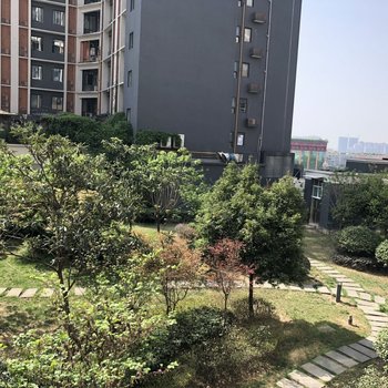 成都哚蕾咪发嗖公寓酒店提供图片
