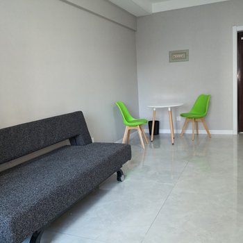 月亮之家公寓(丹东珍珠公园店)酒店提供图片