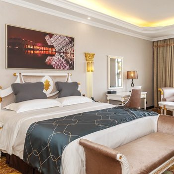 伯爵酒店(广州白云大道北地铁站店)