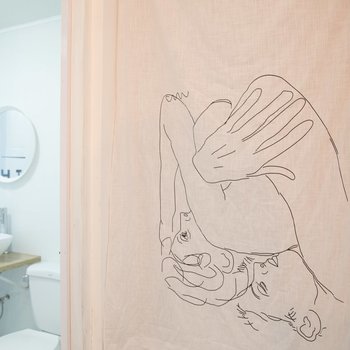 上海艺术·家静安寺黑白至上主义概念小屋(赵家桥路店)酒店提供图片