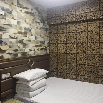 武汉何姐公寓式酒店(汉口火车站天梨豪园店)