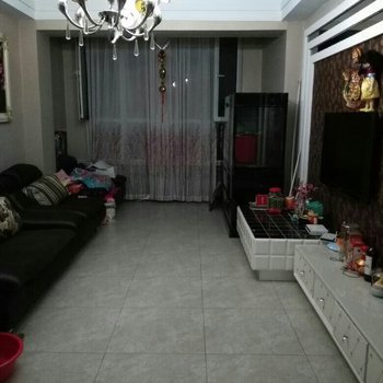 丹东火车站温馨便捷房9910特色民宿(六纬路分店)酒店提供图片